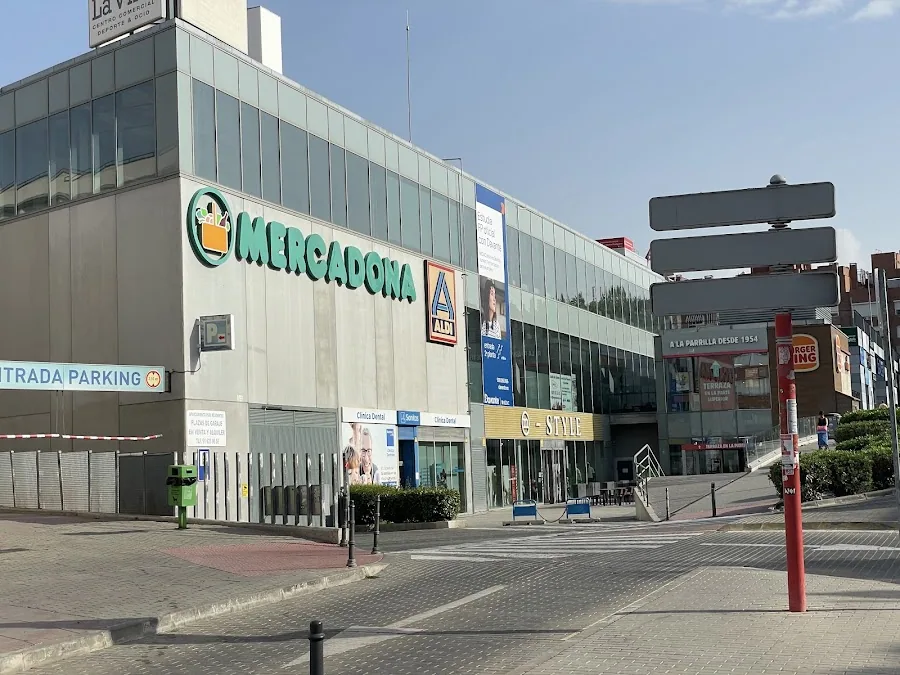 Supermercado Mercadona en Avenida de la Sierra, 24, San Sebastián de los Reyes
