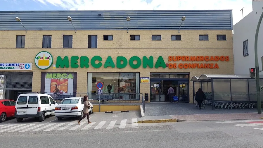 Supermercado Mercadona en Avenida Cristóbal Colón, 3, Sanlúcar la Mayor