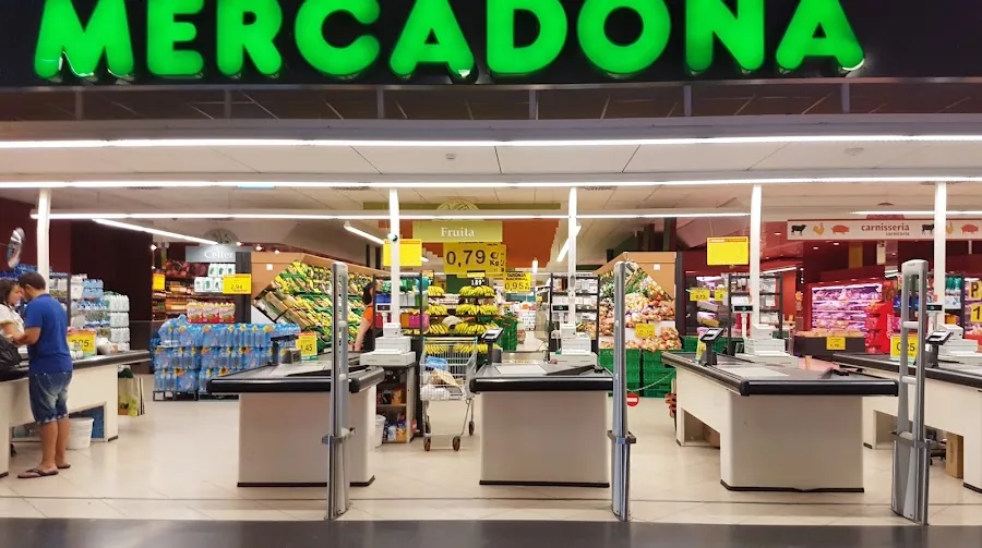 Supermercado Mercadona en Plaza Ausias March, 1, Sant Cugat del Vallès