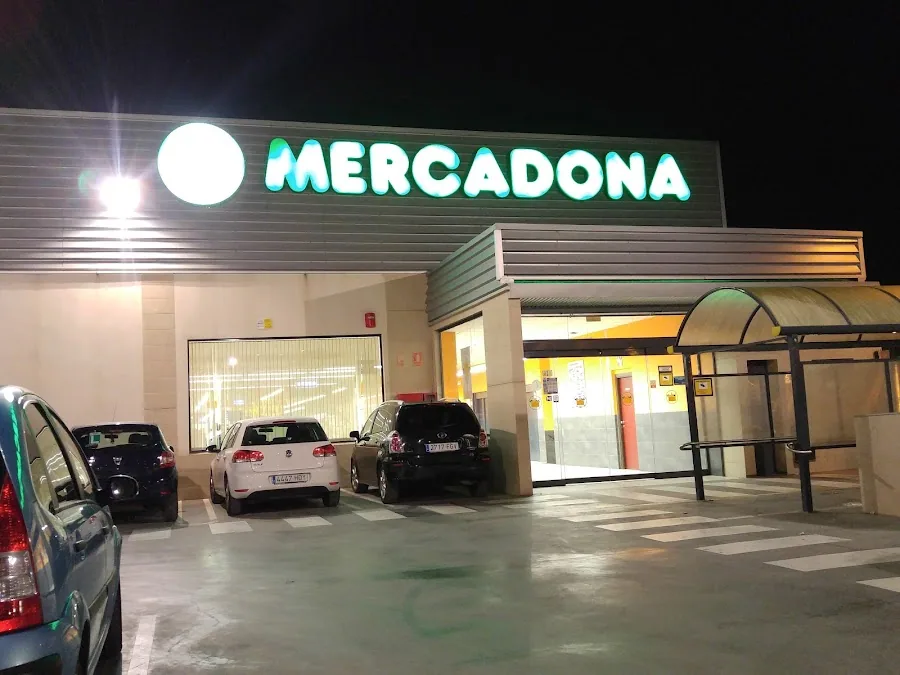 Supermercado Mercadona en Passeig D'Espanya, 15, Santa Margarida de Montbui