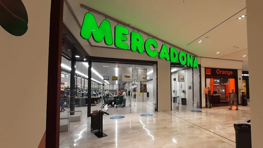 Supermercado Mercadona en Avenida Andalucia, 144, Sevilla
