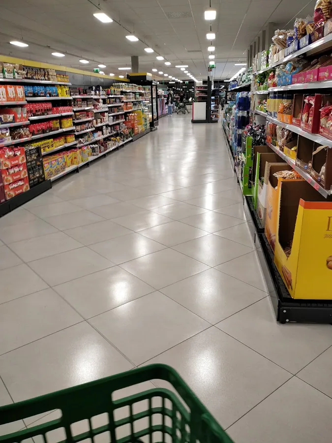Supermercado Mercadona en Avenida Parsi, 21, Sevilla