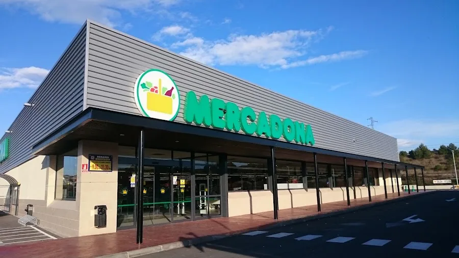 Supermercado Mercadona en Avenida de Pamplona, 18 (p.i. Fuente Rey), Tafalla
