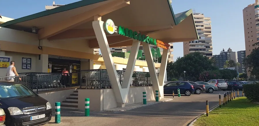Supermercado Mercadona en Avenida Playamar, 13, Torremolinos