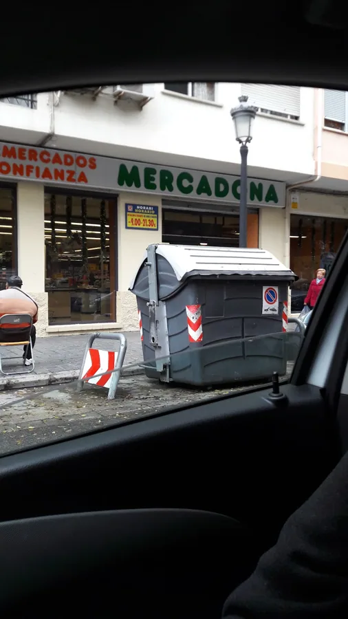 Supermercado Mercadona en Calle Explorador Andrés, 20, Valencia