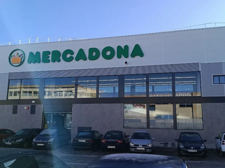 Supermercado Mercadona en Calle Joaquín Velasco Martín, 7, Valladolid