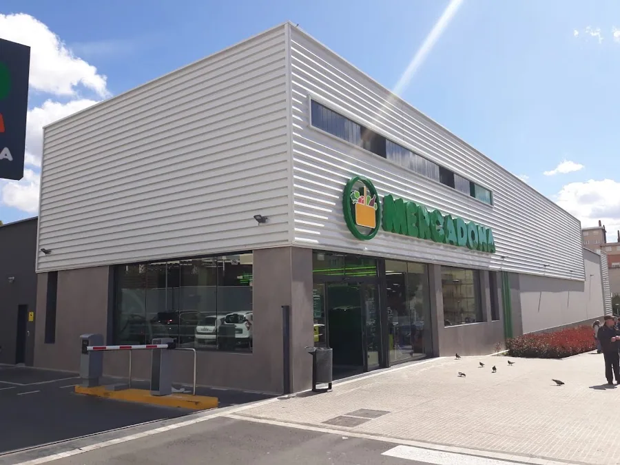 Supermercado Mercadona en Calle Vallvera, 20, Valls