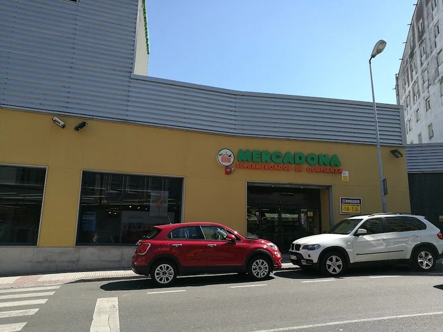 Supermercado Mercadona en Rúa Plácido Peña, 38, Vilalba