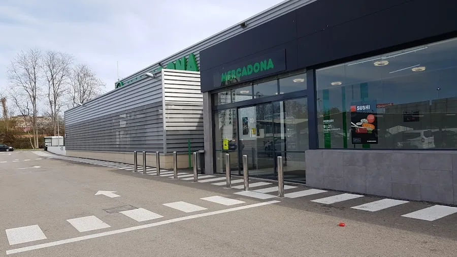 Supermercado Mercadona en Calle de la Piera, 7, Vilanova i la Geltrú