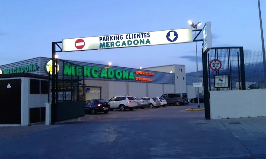 Supermercado Mercadona en Carretera de Dilar, s/n, Villa de Otura