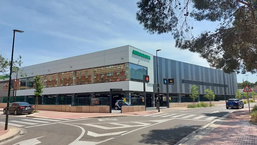 Supermercado Mercadona en Calle Padre Venancio Huarte, s/n, Zaragoza